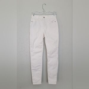 Old Navy Rockstar Super Skinny High-Rise White Denim Jeans
